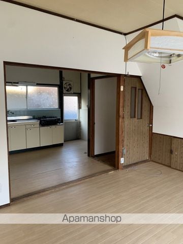 丸亀市 2階建 築49年の内装写真