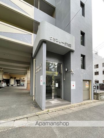グランレーヴ大橋の玄関写真