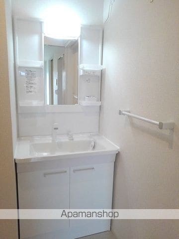 ゼファー川原崎の内装写真