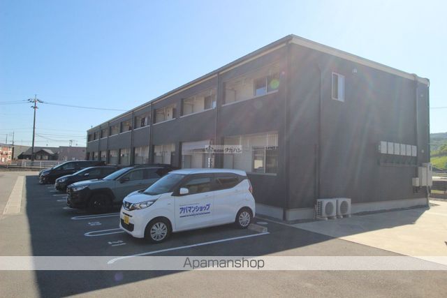 ＪＲ山陽本線 松永駅 バス乗車時間：15分 最寄りバス停で下車 徒歩6分 2階建 築8年の外観写真