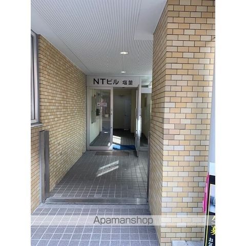 NTビル塩釜の玄関写真