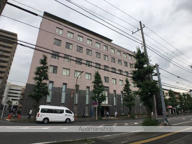 ラークヒルズCの周辺写真