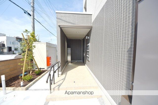 ルシエール上尾原市の玄関写真