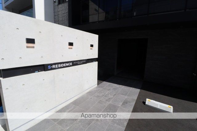 SーRESIDENCE東札幌AZUREの玄関写真