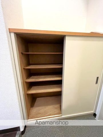 クレセントコートの内装写真