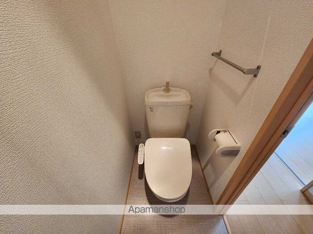 リビングタウン高岡 A棟の内装写真