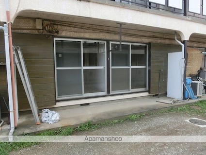 第１石黒サンハウス[2K/29.7m2]のバルコニー