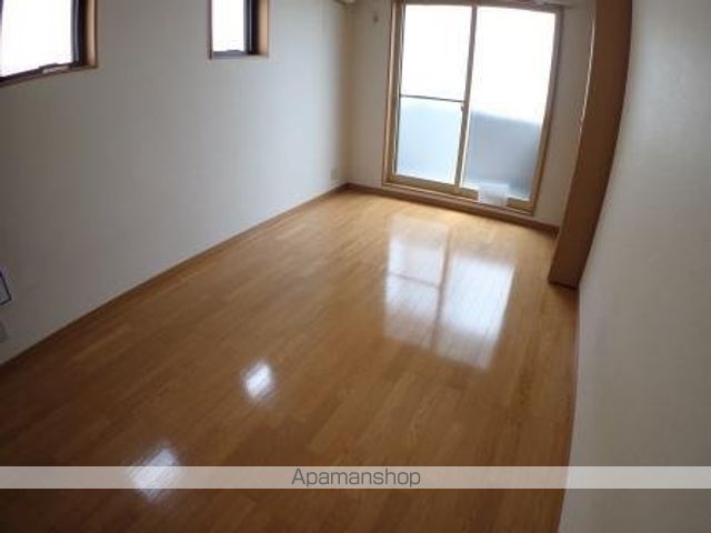カヤバマンションの内装写真