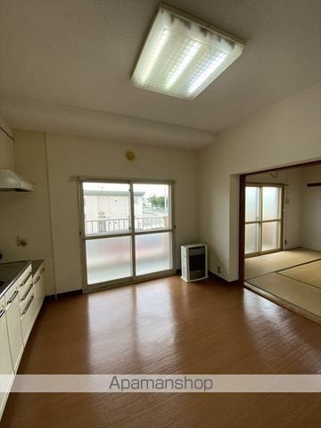 陸奥第一マンションの内装写真