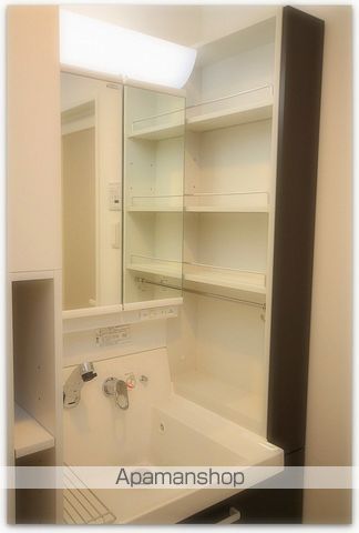 アモーレ本町ウエストの内装写真