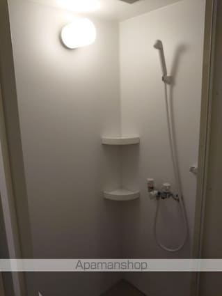 滋賀県長浜市加納町[3K/69.56m2]のバス
