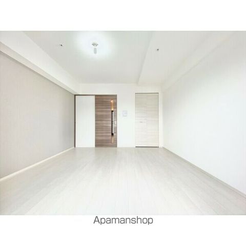 SーRESIDENCE平安通の内装写真
