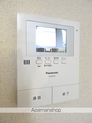 ウエストコート六軒の内装写真