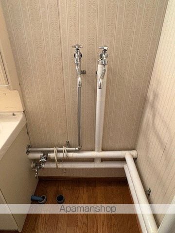 ＪＲ函館本線 滝川駅 バス乗車時間：15分 最寄りバス停で下車 徒歩3分 2階建 築60年の内装写真