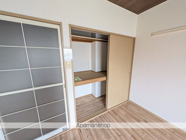 シャイニングガーデンの内装写真