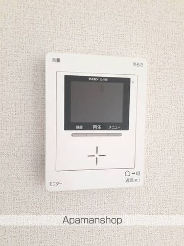 シャネル アイの内装写真