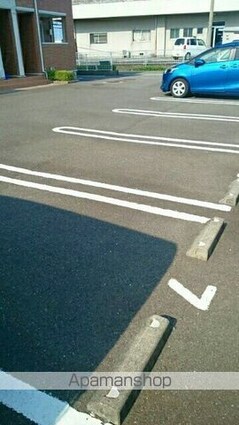 レジデンス福園[1LDK/46.49m2]の駐車場1