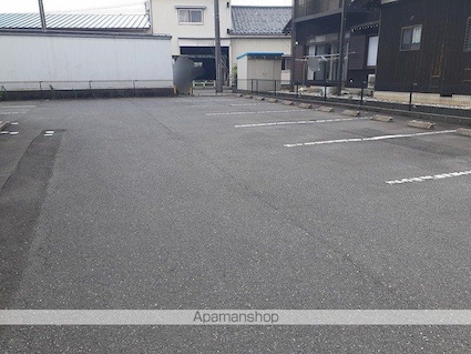 グリーンパレスⅡ[2DK/44.71m2]の駐車場