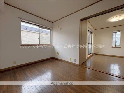 ヒルズ小日向[2DK/48.5m2]のリビング・居間