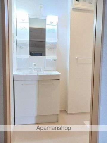 エムズ サニー ガーデンXIIIの内装写真
