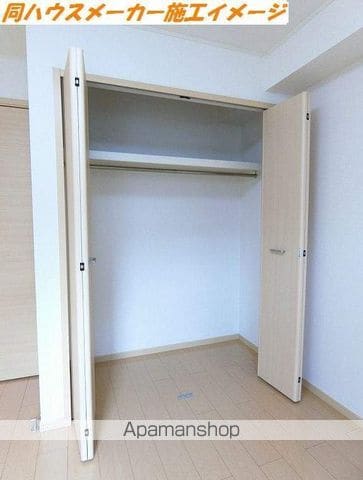 フラワー ヒルズの内装写真
