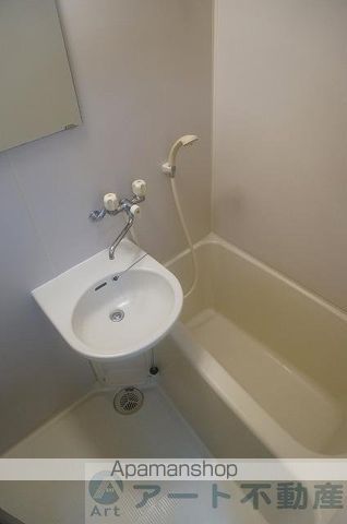 ジョイフル第３今市[1K/23.08m2]のバス