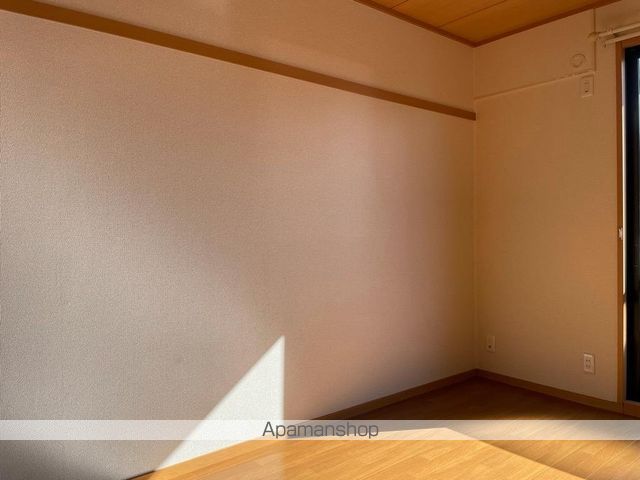 グランシャリオ Bの内装写真