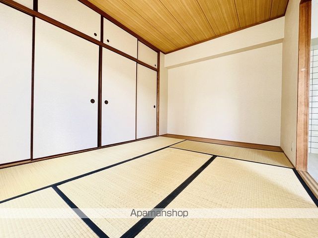 アーチスト赤川の内装写真