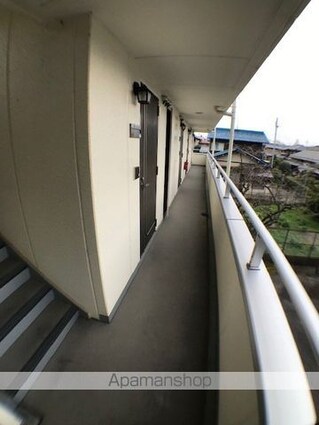 滋賀県東近江市八日市町[1K/21.44m2]のエントランス2