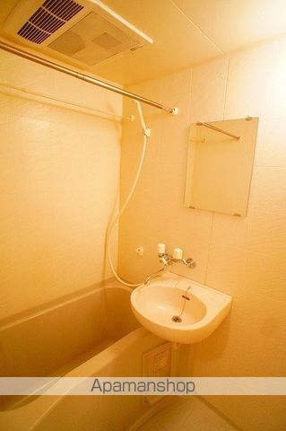 アヴァンツァーレ横濱の内装写真