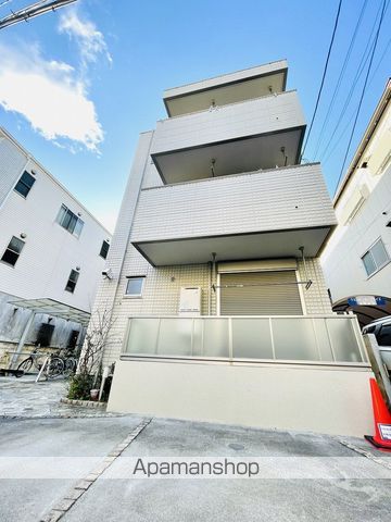 パークパレスの外観写真