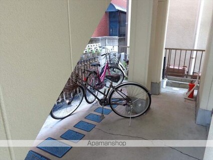 ウェストコートⅢ[1K/22.02m2]の共用部4