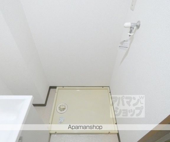 ファースト岩倉の内装写真