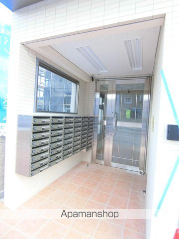 アートプラザ京田辺2の玄関写真