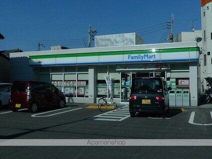 グランシャトレ伊賀上[1K/30.38m2]の周辺2