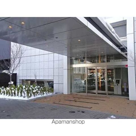 プレミストタワーズ札幌苗穂BRIGHTGATEの玄関写真