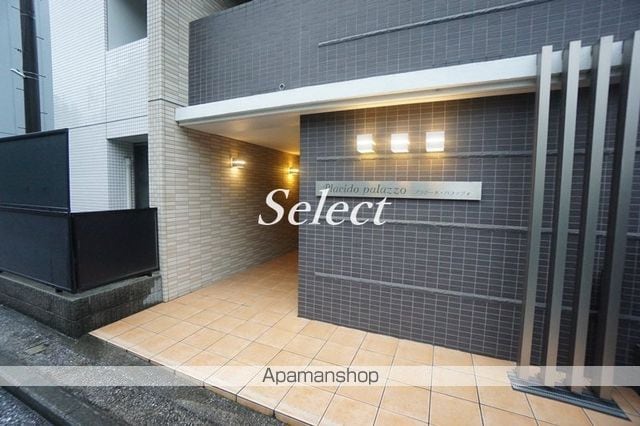 プラシード・パラッツオの玄関写真