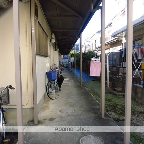 シャトーひらもとの玄関写真
