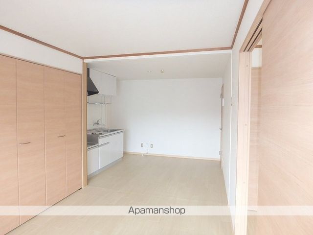 ニューマリッチ愛の内装写真