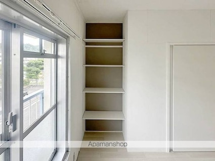 ビレッジハウス鳴滝２０号棟[2LDK/43.37m2]の内装2