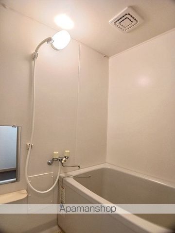 ファミールNAKAYAMAの内装写真