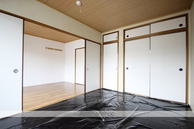 アーバン浅井A棟の内装写真