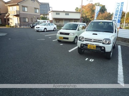 あるぶる[1K/31.46m2]の駐車場
