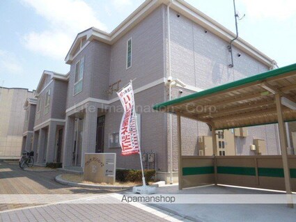 パティオ・アンソレイエ・Ｅ[2LDK/64.43m2]の外観3