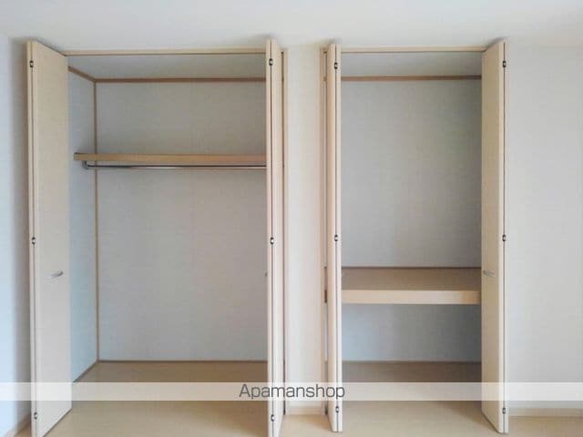 ウィルモアシャトー　Ａ棟[2LDK/55.44m2]の収納