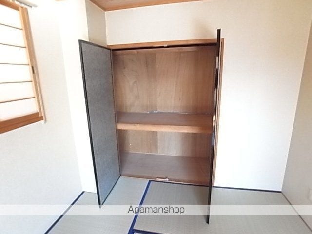 グランドヒルズ当知5番館の内装写真