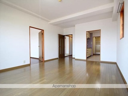 フェニックス山越[3LDK/72m2]のリビング・居間