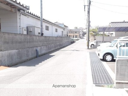 セジュール深津[1LDK/49.5m2]の周辺2