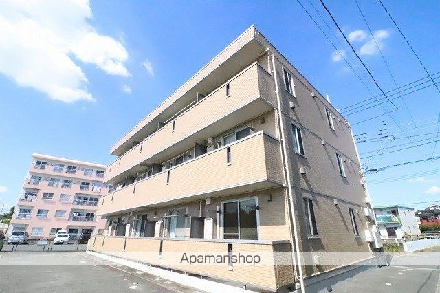 セゾントレビナの外観写真