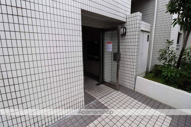 プライムシティ行徳の玄関写真